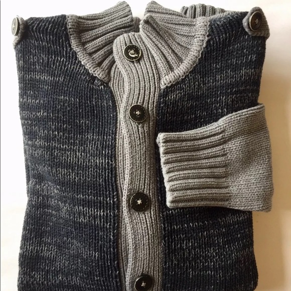 Tristan Men’s  Button Down Cardigan Sweater Medium Navy Grey - Picture 8 of 12